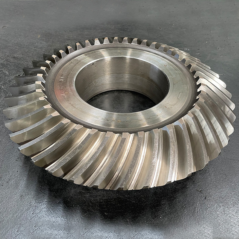 Dostosowanie zębów Liczba i kierunek Spiral Bevel Gear dla zastosowań o wysokim momentie obrotowym