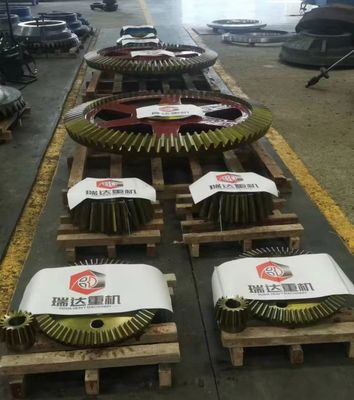 Wykonane na zamówienie Forging Alloy Steel Plain Bevel Gear ISO Certified